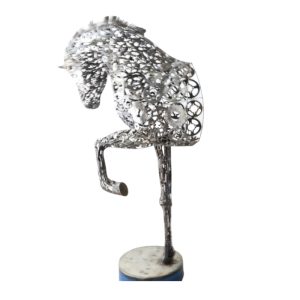 Sculpture cheval en métal recyclé – Statue décorative industrielle